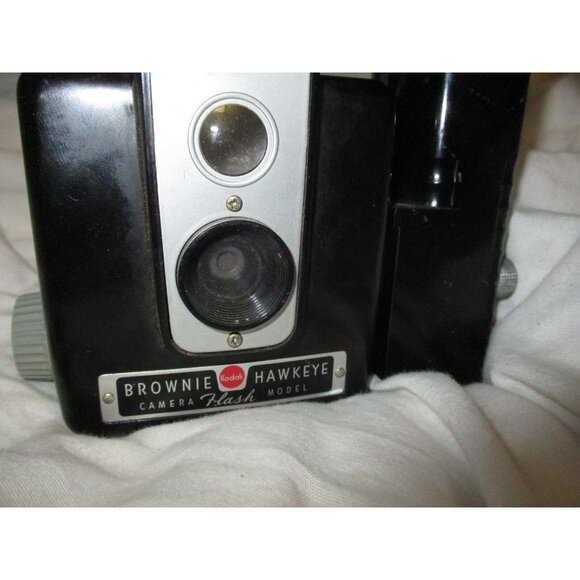 Vintage 1950's Hawkeye Camera Flash Model By Kodak - Picture 3 of 6